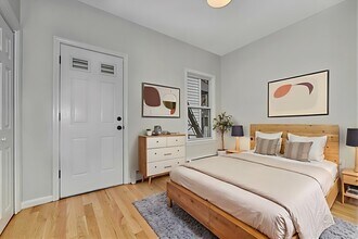 136 W Sixth St in Boston, MA - Building Photo - Building Photo