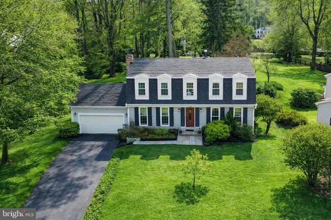 1700 Chester Mill Rd in Silver Spring, MD - Foto de edificio - Building Photo