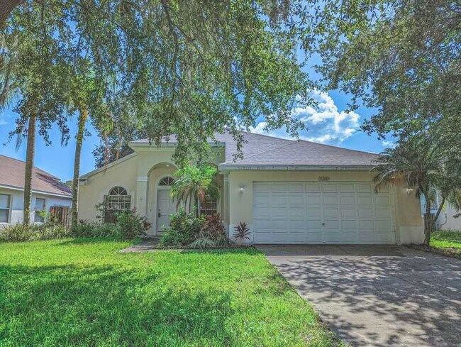 4768 Ridgemoor Cir in Palm Harbor, FL - Building Photo - Building Photo