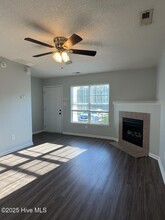 201 Pinegrove Ct in Jacksonville, NC - Building Photo - Building Photo