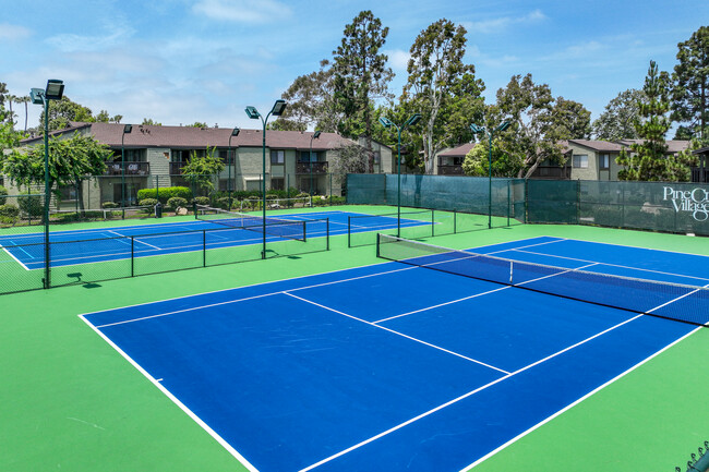 Pinecreek Village Apartments