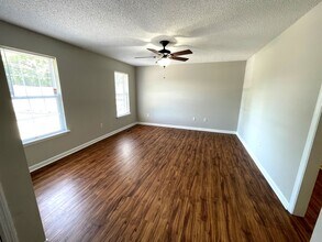 1022 Cherry Hills Ct in Athens, GA - Building Photo - Building Photo
