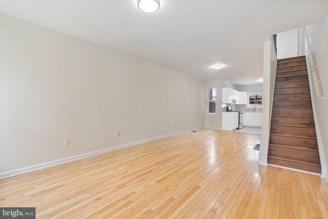 2251 Cross St in Philadelphia, PA - Building Photo - Building Photo
