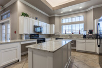 Gateway Village 55+ Senior Living in Beaumont, TX - Building Photo - Interior Photo