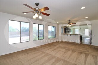 3929 E Tonto Pl in Chandler, AZ - Building Photo - Building Photo