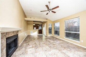 450 Appomattox Dr in Mesquite, TX - Building Photo - Building Photo