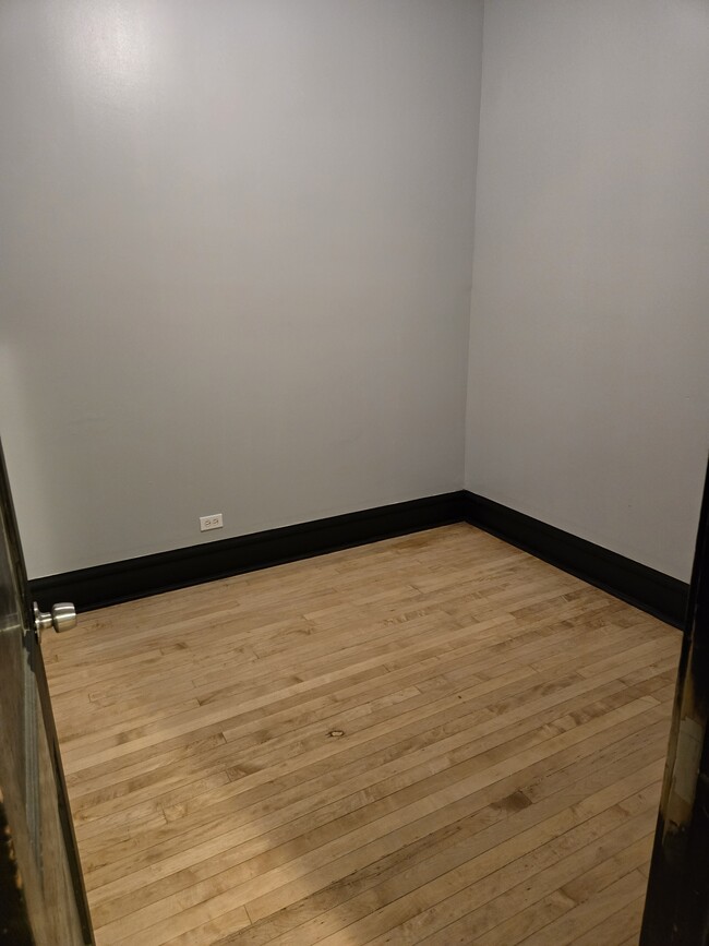 4130 W Cullerton St, Unit Apartment #2