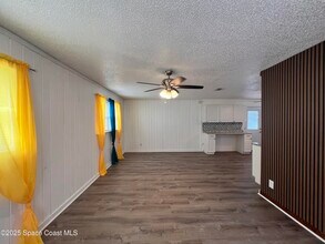 279 Fernandina St NW in Palm Bay, FL - Building Photo - Building Photo