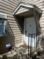 5616 Emerald Forest Dr in Austin, TX - Building Photo