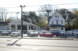 Green Garden Apartments in Magnolia, NJ - Building Photo - Building Photo