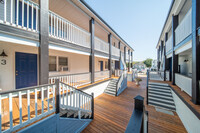 Ocean View Living in Norfolk, VA - Foto de edificio - Building Photo