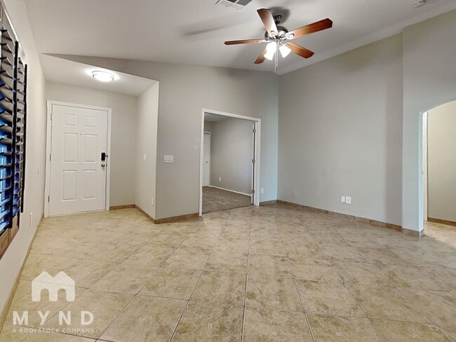 22247 W Hadley St in Buckeye, AZ - Building Photo - Building Photo