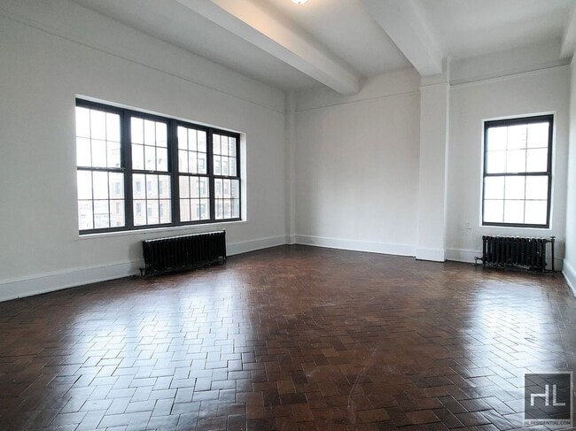 property at 160 W 73rd St