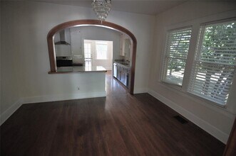 709 Carolyn Ave in Austin, TX - Building Photo - Building Photo