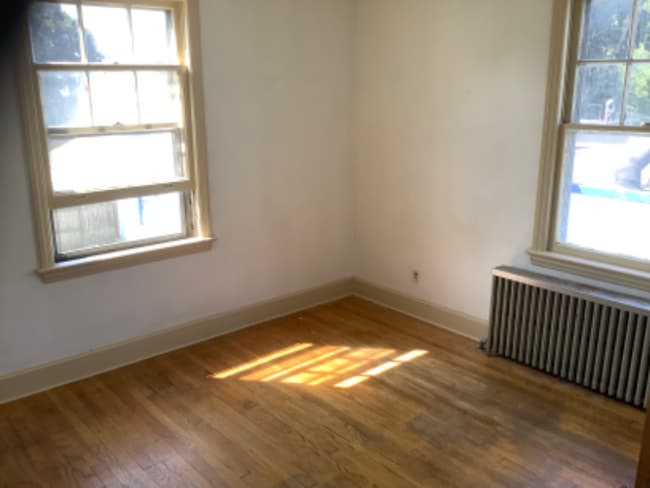 143 Boston Ave, Unit 1 in Stratford, CT - Building Photo - Building Photo