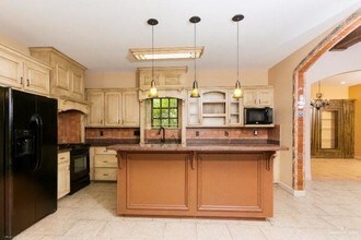 41 Quince Ave in McAllen, TX - Building Photo - Building Photo