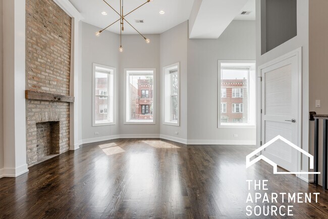 2648 W Augusta Blvd in Chicago, IL - Building Photo - Building Photo
