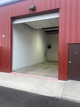 967 Lawnsdale Rd in Medford, OR - Building Photo - Building Photo