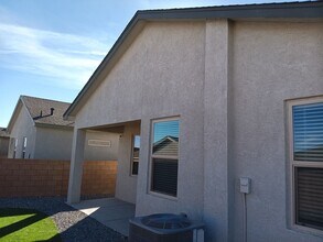 2824 Halfmoon Wy SW in Albuquerque, NM - Building Photo - Building Photo