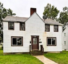 455 Frank St in Elmira, NY - Building Photo
