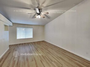 6361 W Caron St in Glendale, AZ - Building Photo - Building Photo