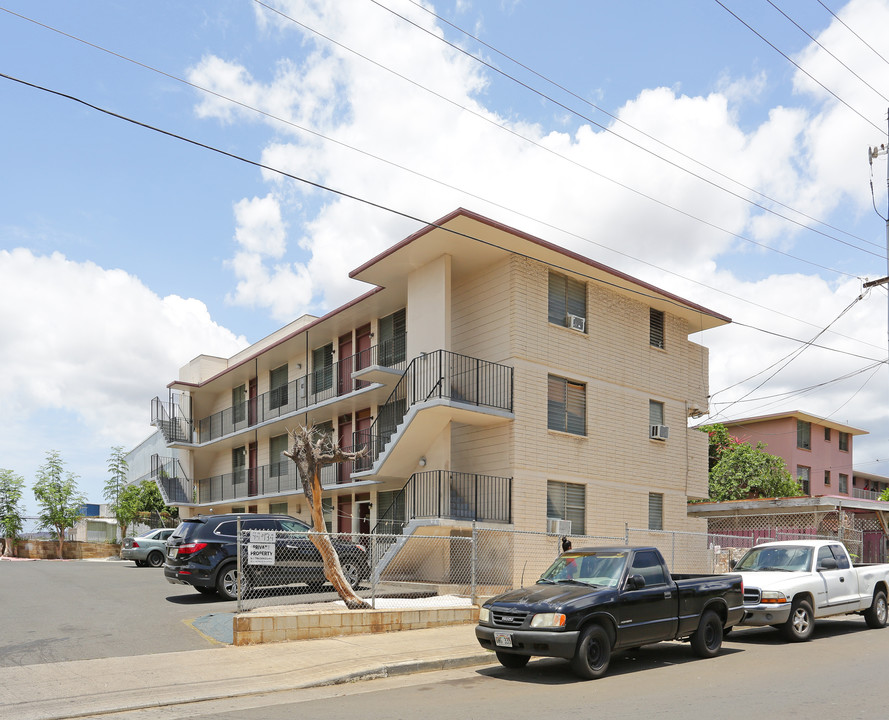 94-134 Pupukahi St in Waipahu, HI - Building Photo