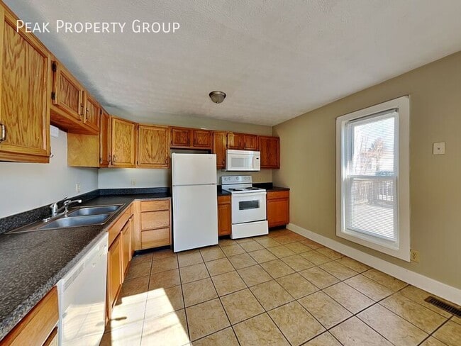 property at 1394 Indianola Ave