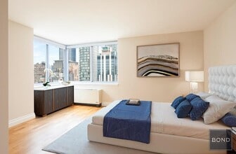 776 Sixth Avenue in New York, NY - Building Photo - Building Photo