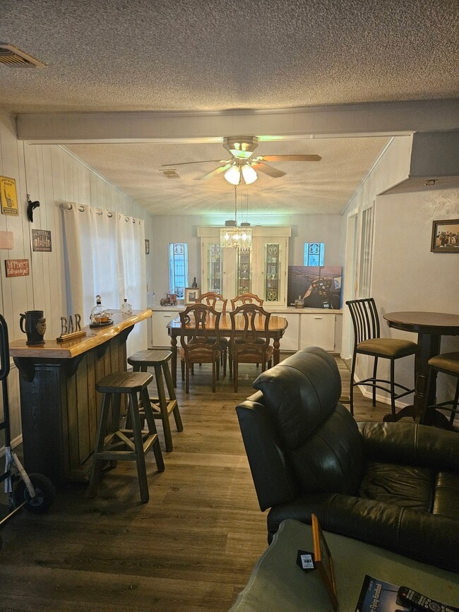 property at 3908 Lemonwood Dr N
