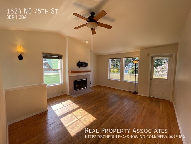 1524 NE 75th St in Seattle, WA - Foto de edificio - Building Photo