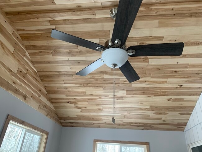 5197 Lavaque Rd in Duluth, MN - Building Photo - Building Photo
