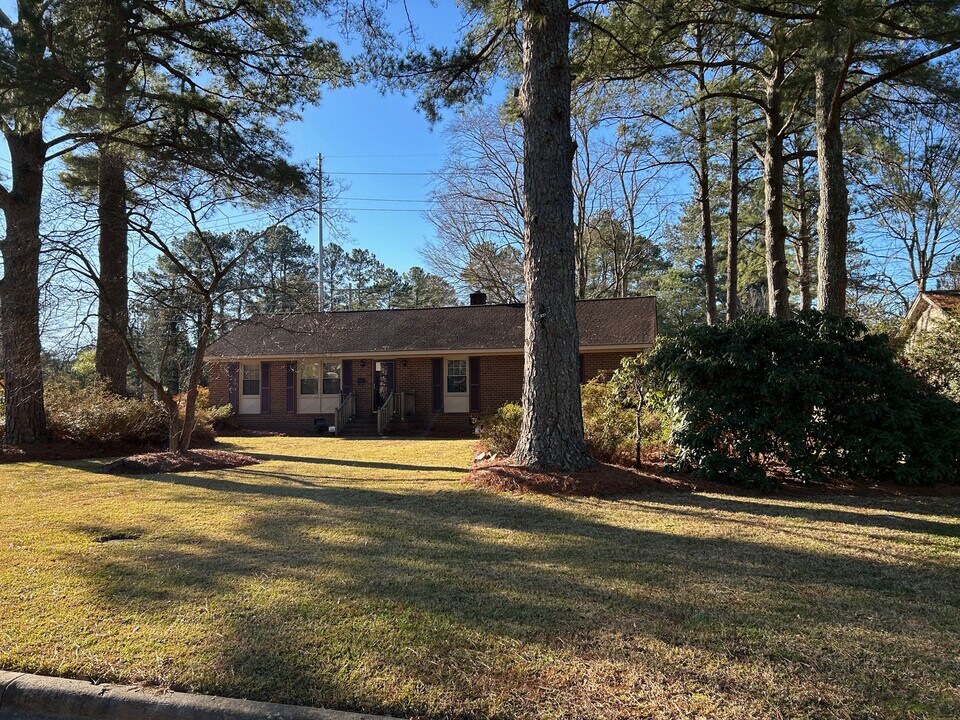 3101 Amherst Rd in Rocky Mount, NC - Building Photo