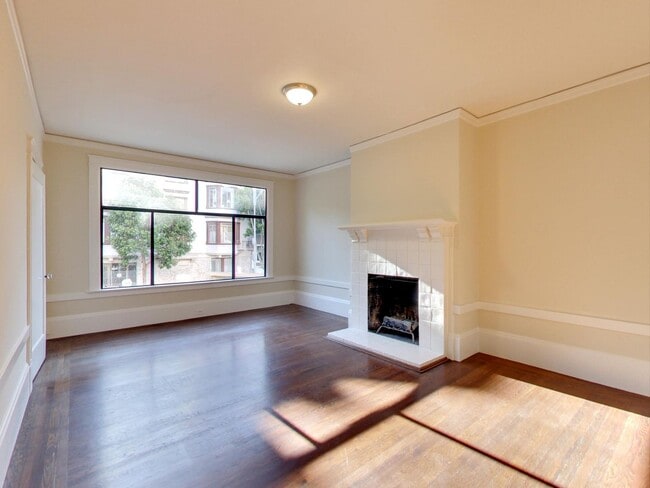 property at 2041 Hyde St