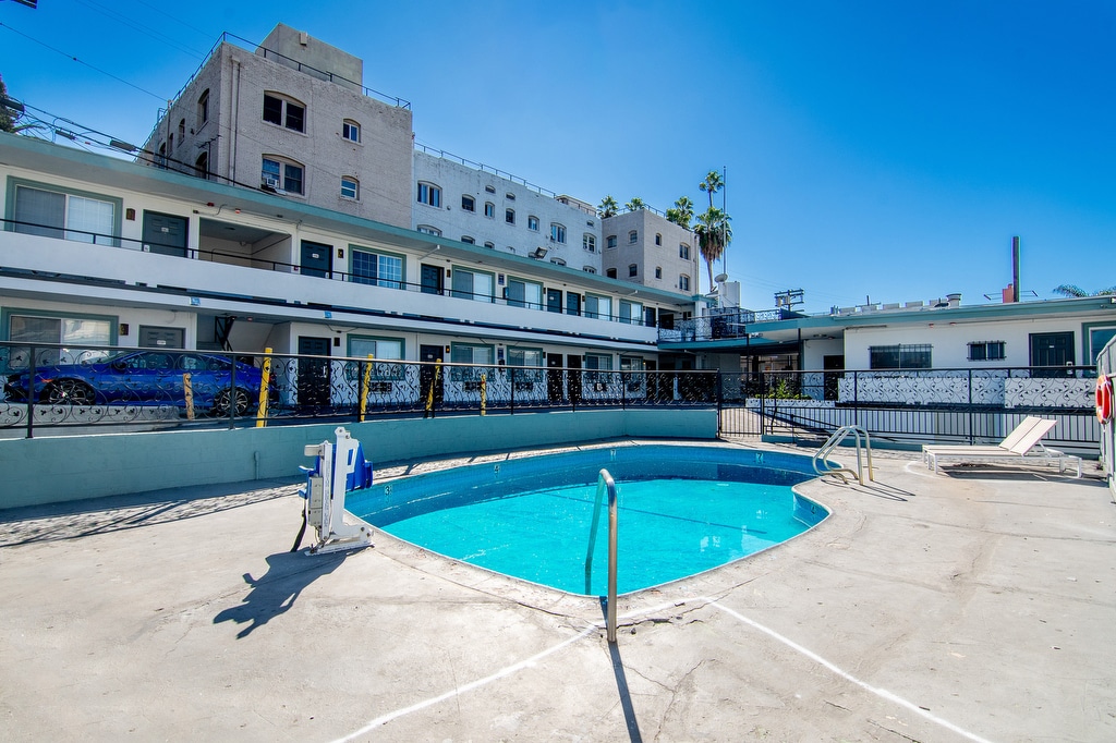 Royal Viking in Los Angeles, CA - Foto de edificio