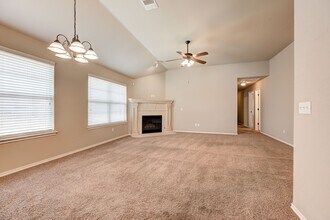 2528 Fawn Run Crossing in Norman, OK - Building Photo - Building Photo