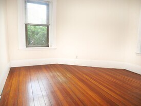 1370 Beacon St, Unit 2 in Brookline, MA - Building Photo