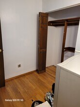 5734 W Newport Ave in Chicago, IL - Building Photo - Building Photo