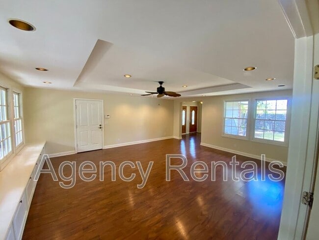 575 N Kalaheo Ave in Kailua, HI - Building Photo - Building Photo