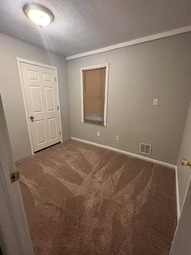 833 Independence Ave in Evansville, IN - Building Photo - Building Photo