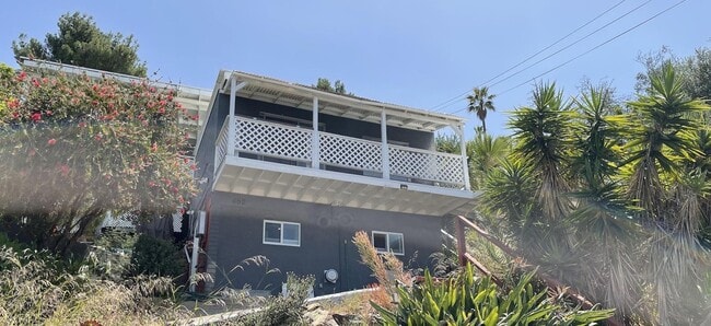 4521 Westview Dr in La Mesa, CA - Building Photo - Building Photo