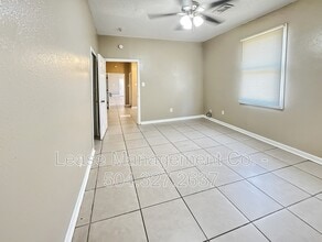 1228 S Genois St in New Orleans, LA - Building Photo - Building Photo