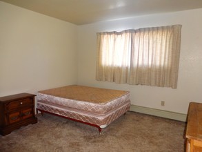 Villa West Apartments in Grand Junction, CO - Building Photo - Building Photo