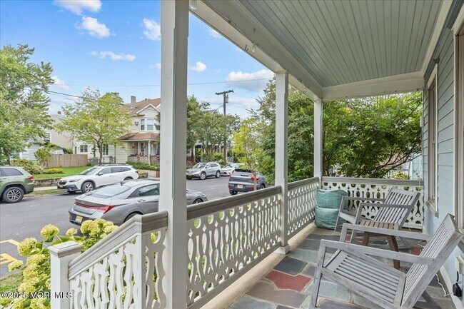 91 Cookman Ave in Ocean Grove, NJ - Building Photo - Building Photo