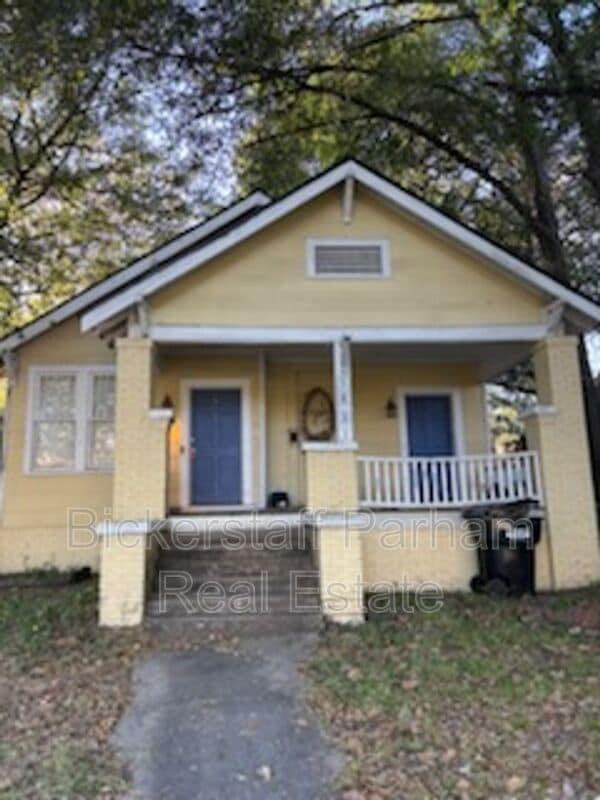 property at 1821 17th Ave