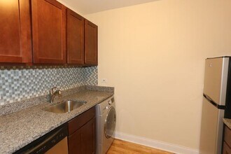 558 W Arlington in Chicago, IL - Foto de edificio - Building Photo