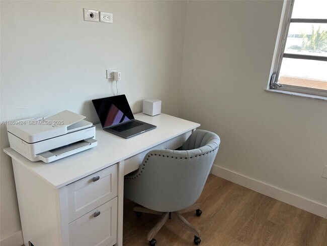 property at 1150 Collins Ave