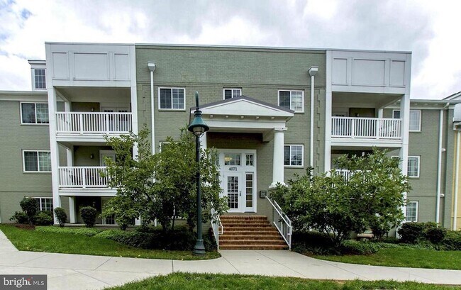property at 4071 S Four Mile Run Dr