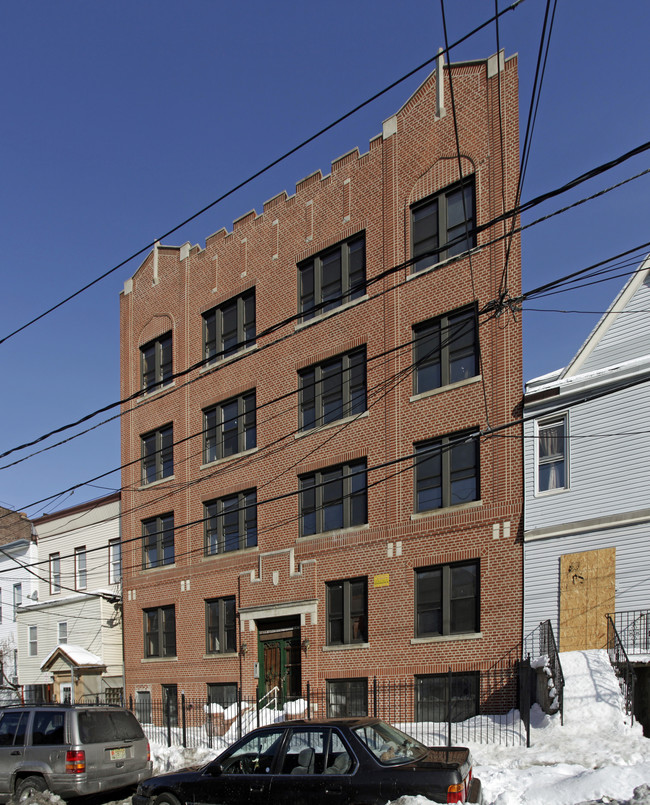 70 Lexington Ave in Jersey City, NJ - Foto de edificio - Building Photo