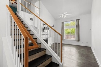 1886 Wallin Loop in Round Rock, TX - Building Photo - Building Photo