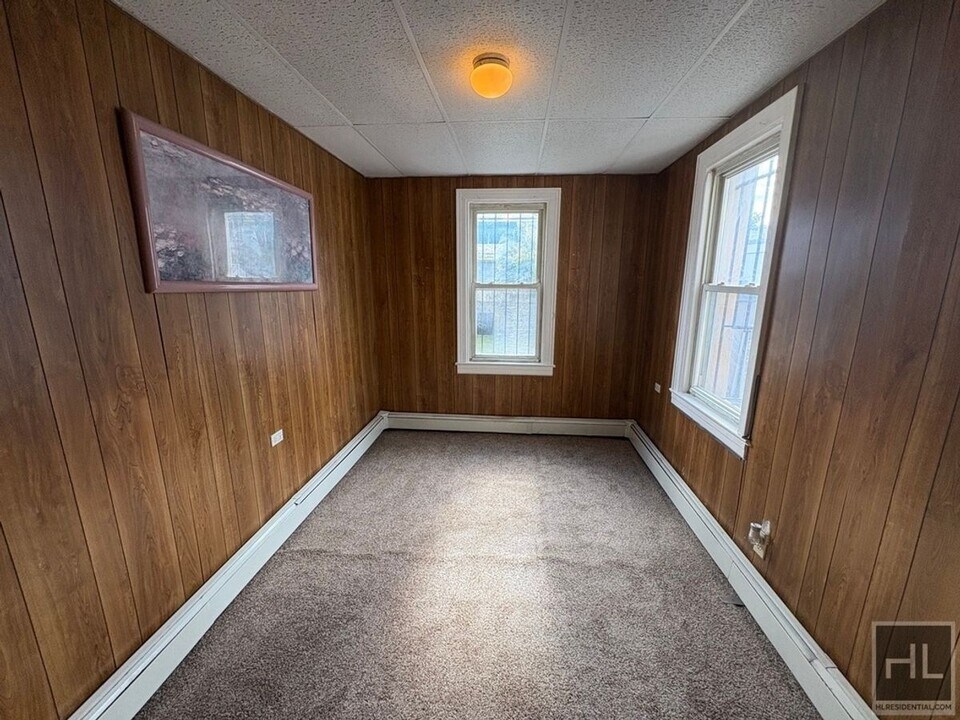 Herriot St, Yonkers in Yonkers, NY - Building Photo